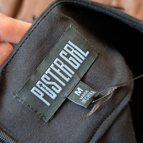 POSTER GIRL Black and Gold Fringe Mini Skirt - Picture 5 of 7